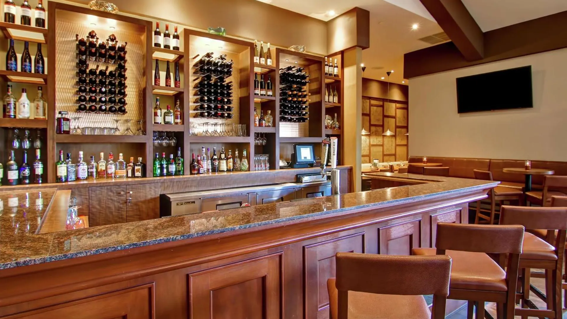****  Doubletree Fallsview Resort & Spa By Hilton - Niagara Falls Canada