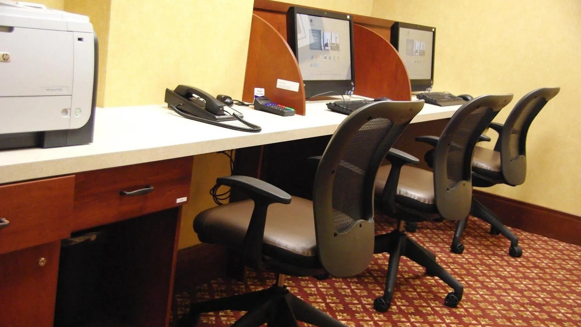 Doubletree Fallsview Resort & Spa By Hilton - Niagara Falls
